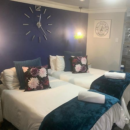 Mitchell'S Guesthouse パロー エクステリア 写真