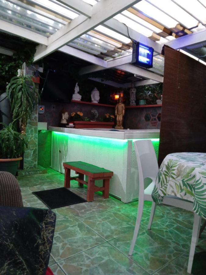 Mitchell'S Guesthouse パロー エクステリア 写真