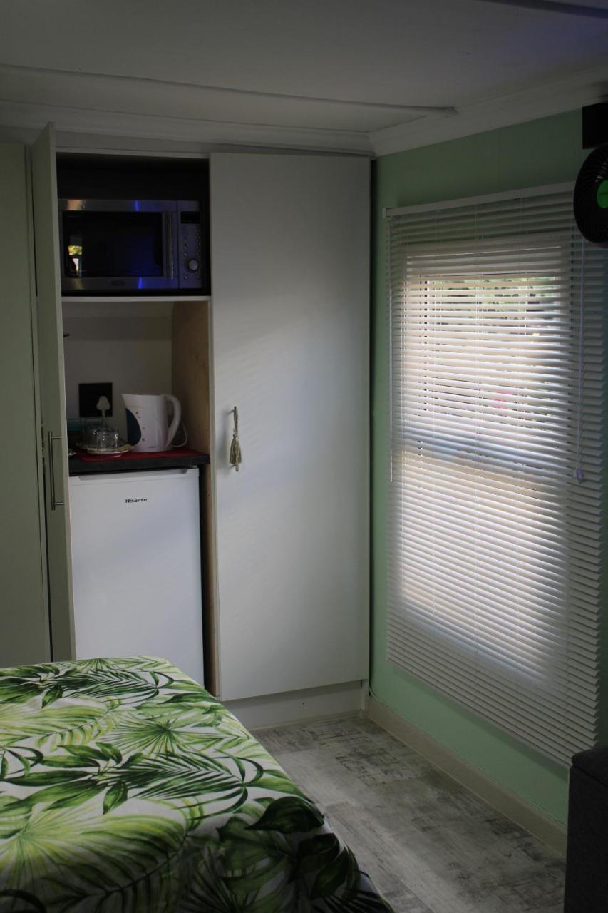 Mitchell'S Guesthouse パロー エクステリア 写真